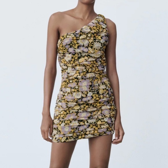 NWT Zara One Shoulder Floral Mini Dress - Picture 3 of 8
